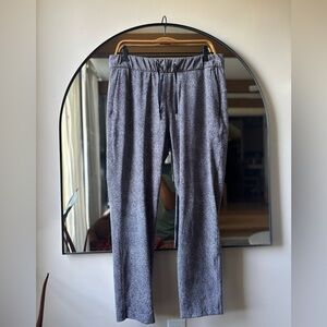 LULULEMON | on the fly pant | size 10